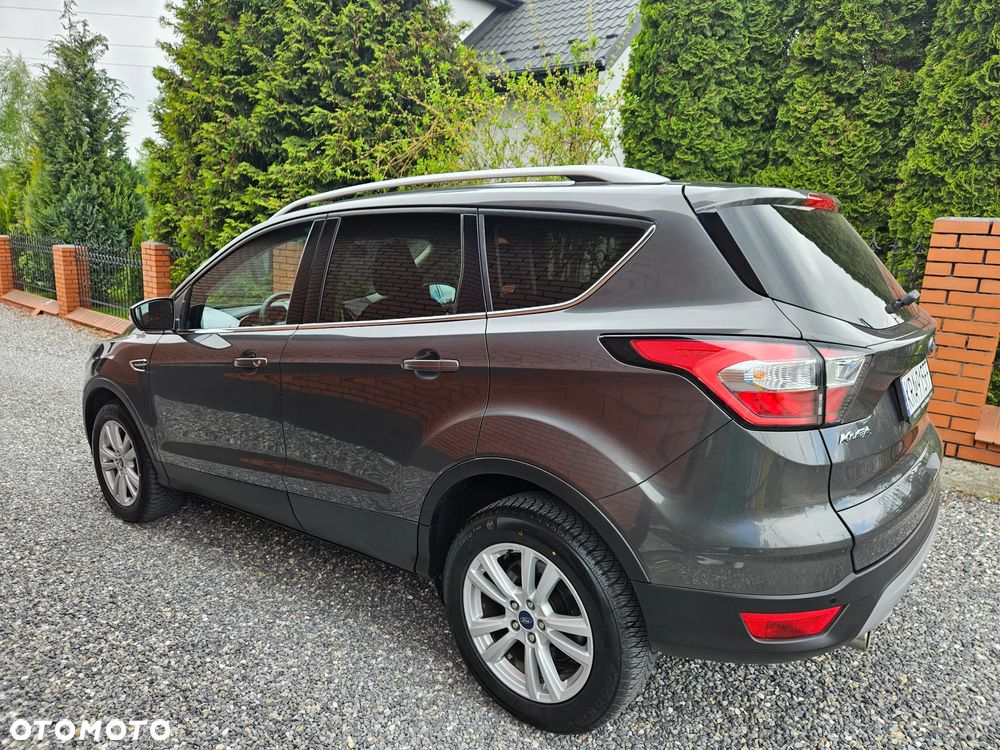 Ford Kuga - 19