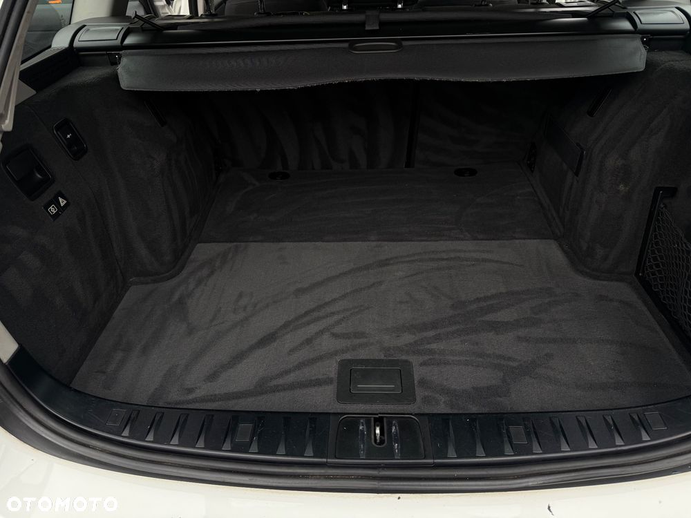 BMW Seria 3 318d - 8