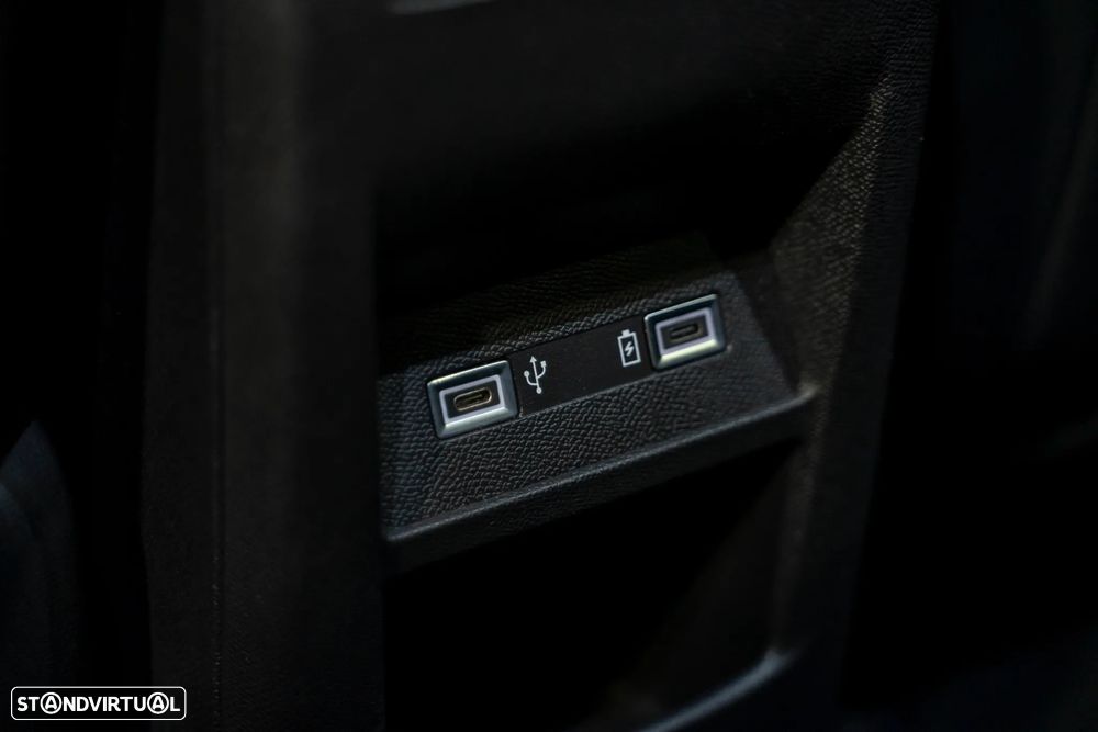 Peugeot 308 1.6 Hybrid Allure Pack e-EAT8 - 34