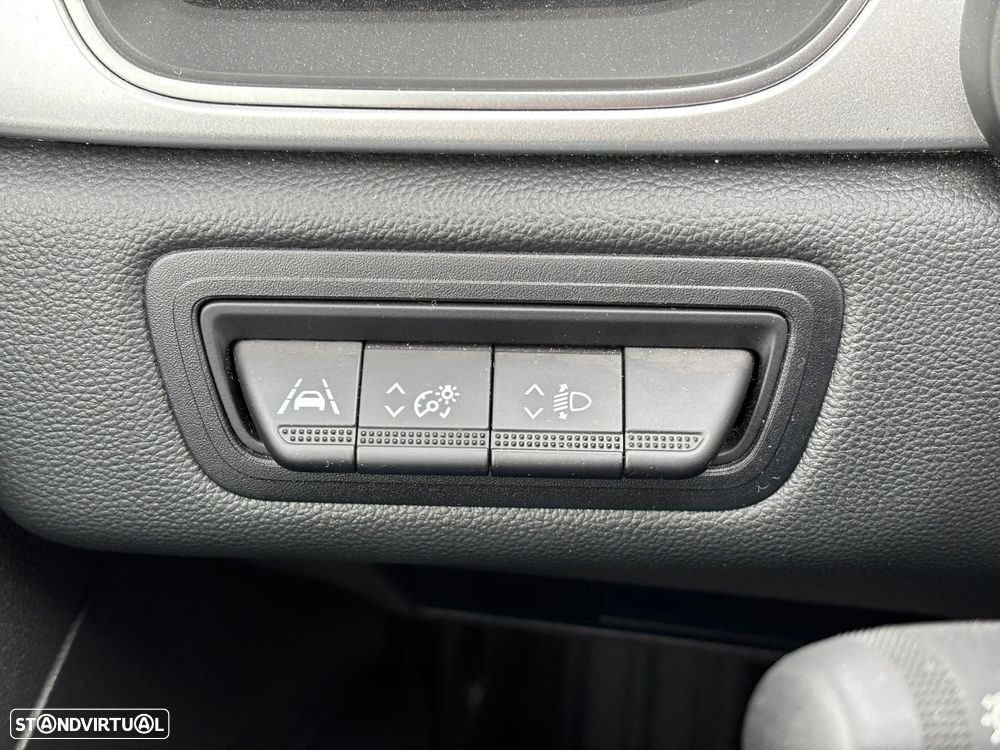 Renault Captur 1.0 TCe Techno - 19