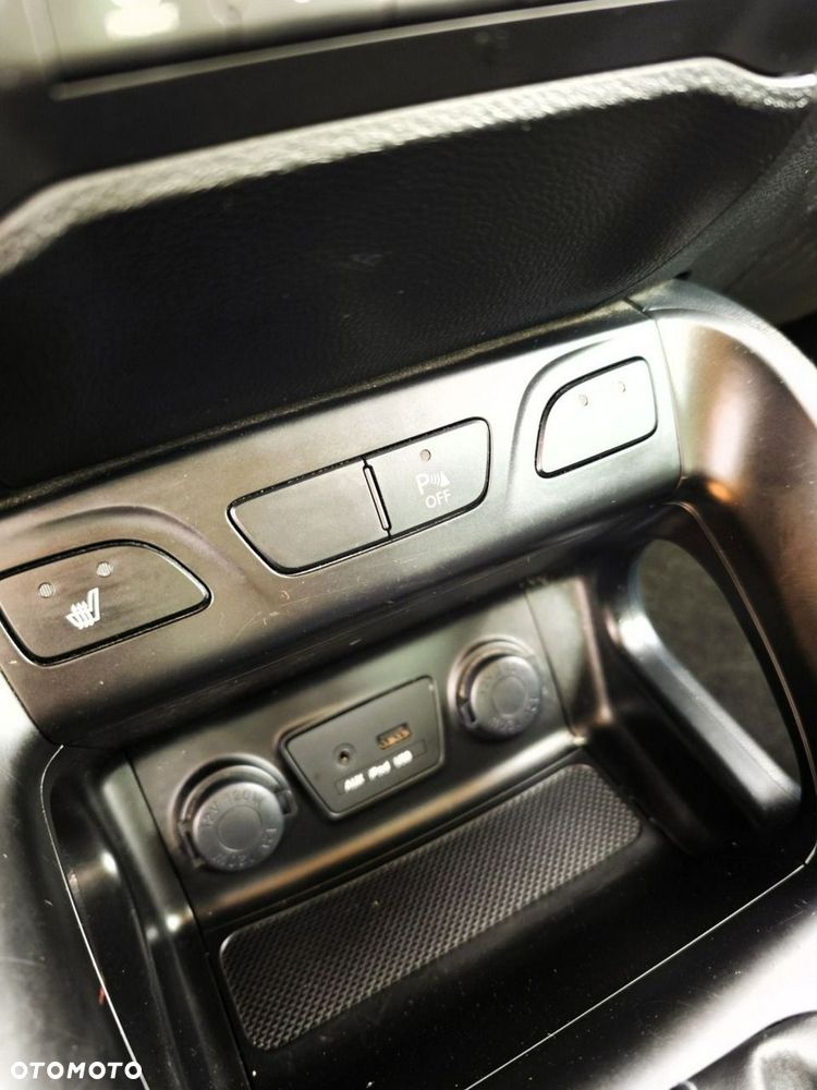 Hyundai ix35 - 10