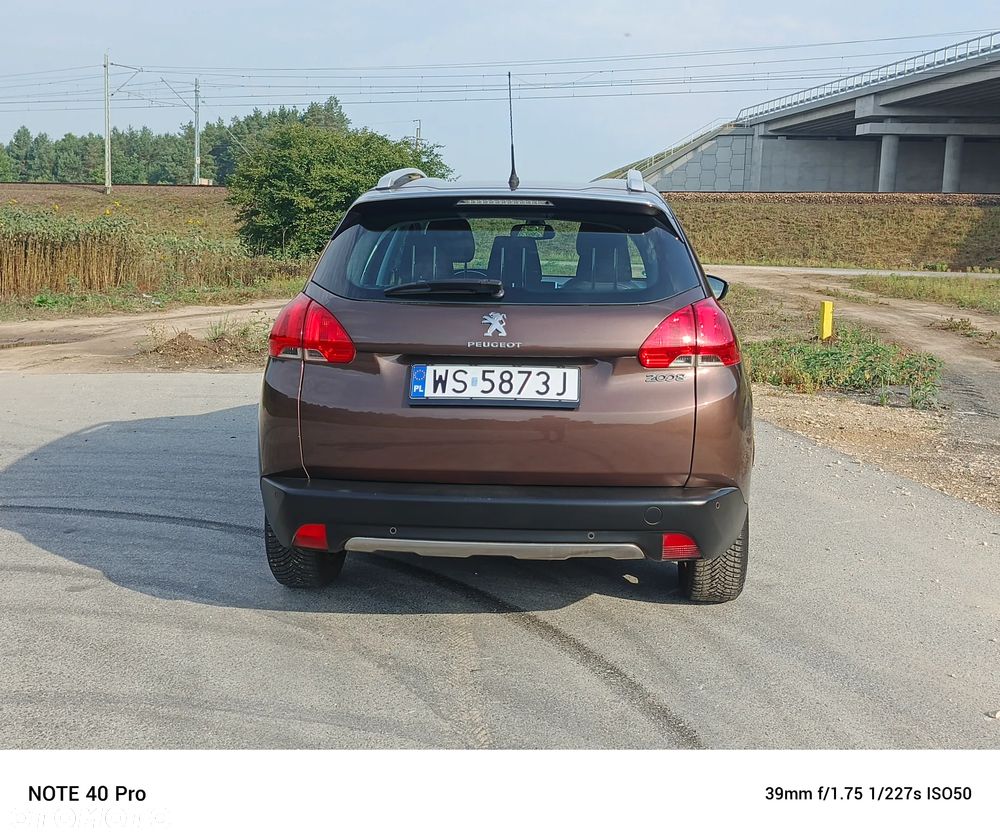 Peugeot 2008 1.2 Pure Tech Access - 10