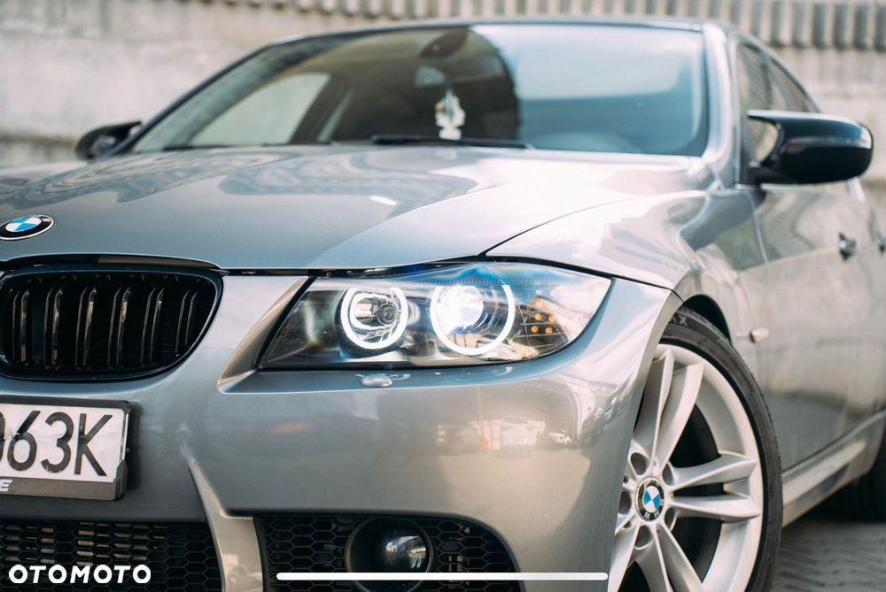 BMW Seria 3 318d - 4