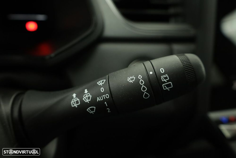 Renault Captur 1.0 TCe Techno Bi-Fuel - 18