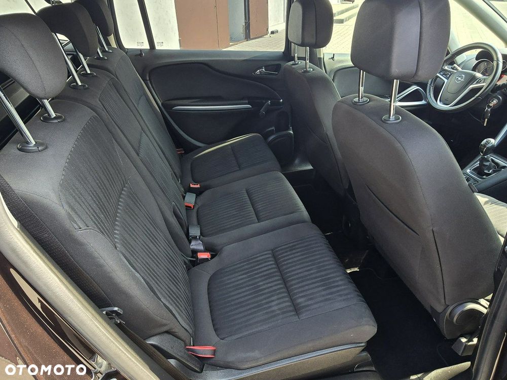 Opel Zafira - 20
