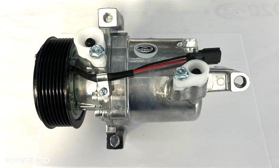 Sprężarka Klimatyzacji  RENAULT 926002090R NOWA - 5