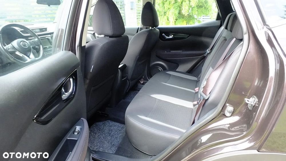 Nissan Qashqai 1.3 DIG-T N-Connecta - 13