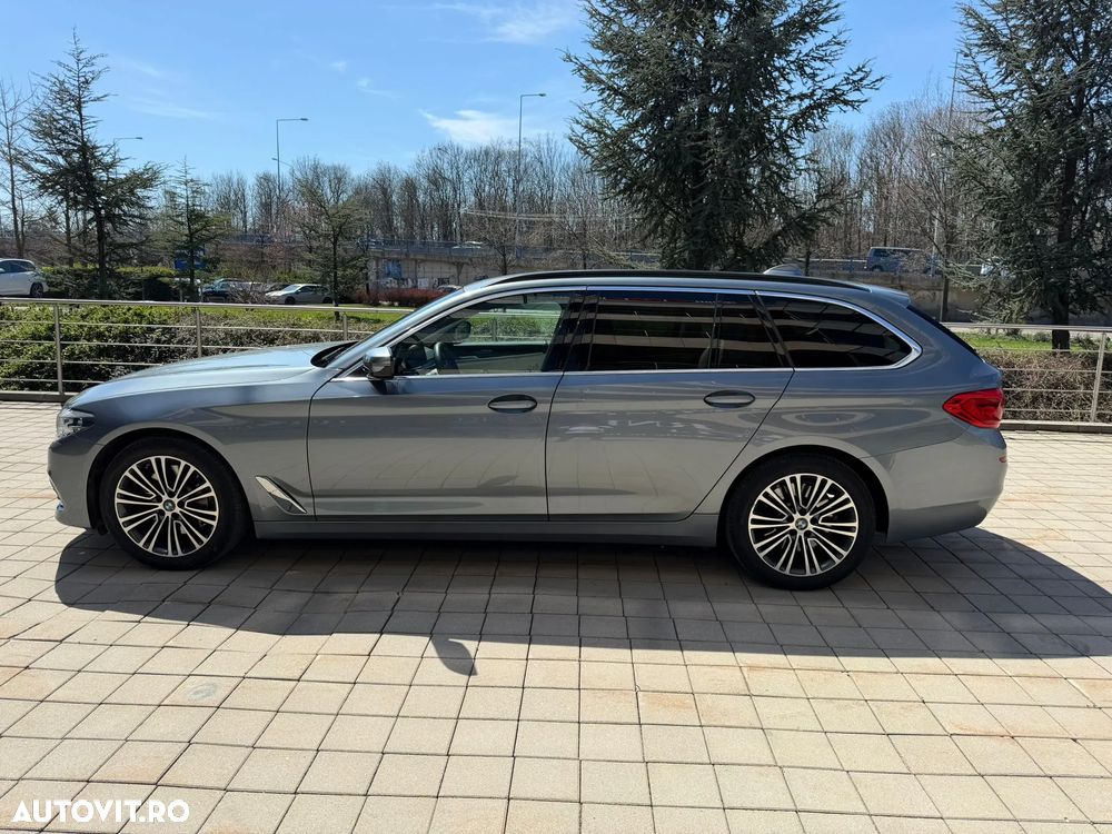 BMW Seria 5 530d xDrive AT - 28
