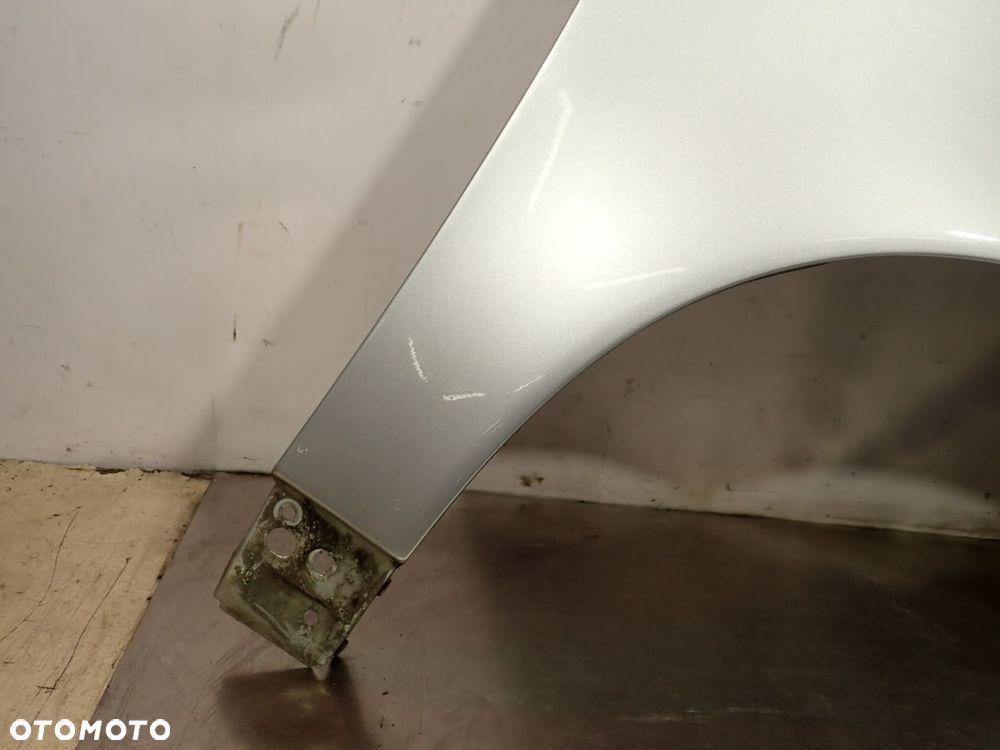 BŁOTNIK PRAWY PRZEDNI VOLVO S40 II - 4