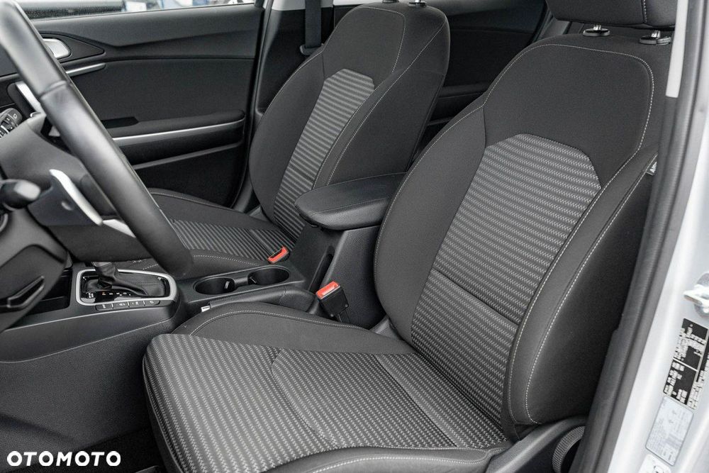 Kia Ceed 1.5 T-GDI M DCT - 10