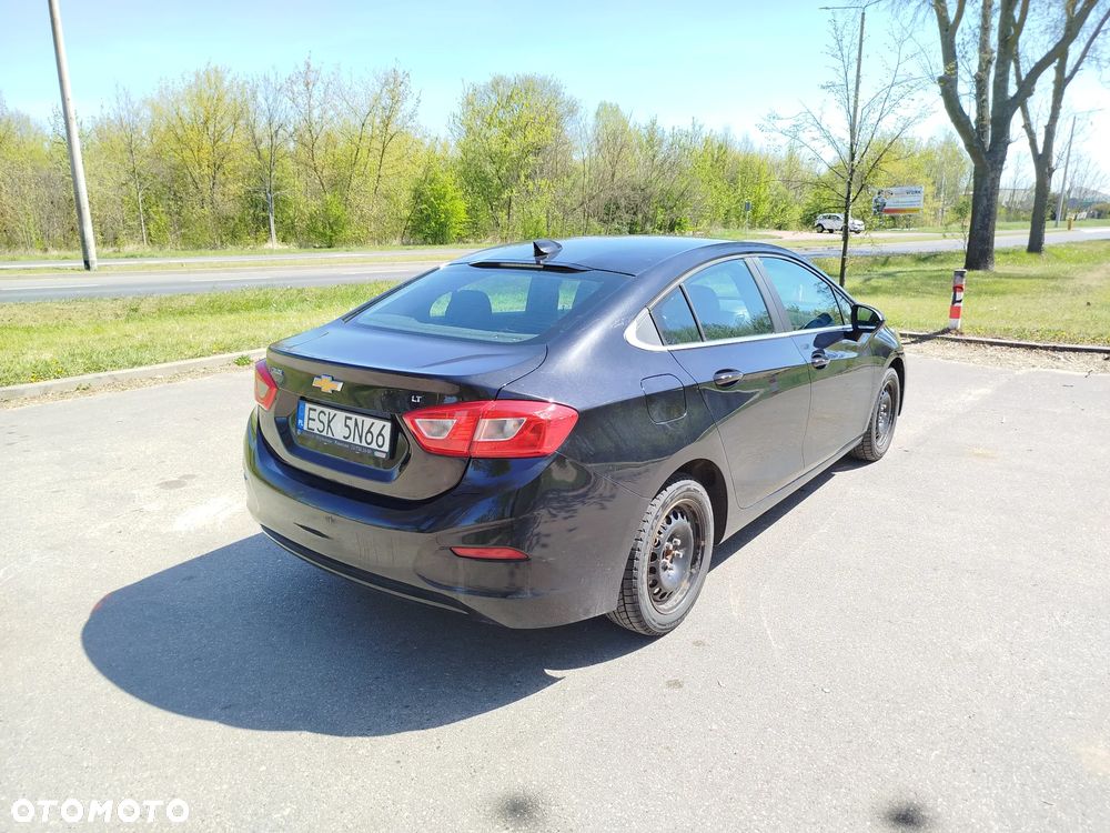Chevrolet Cruze - 19