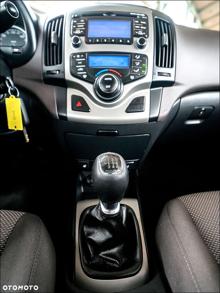 Hyundai i30 - 21