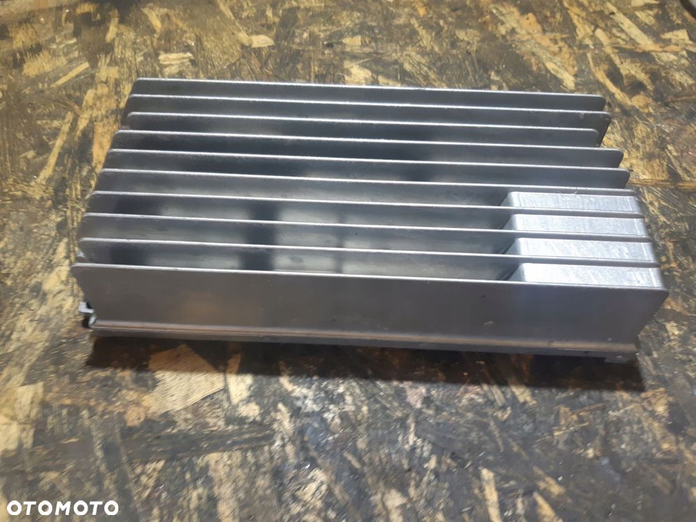 audi a4 b8 a5 8t q5 wzmacniacz bang olufsen 8t0035223aj - 2
