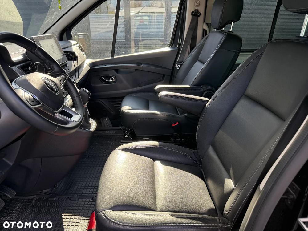 Renault Trafic - 17