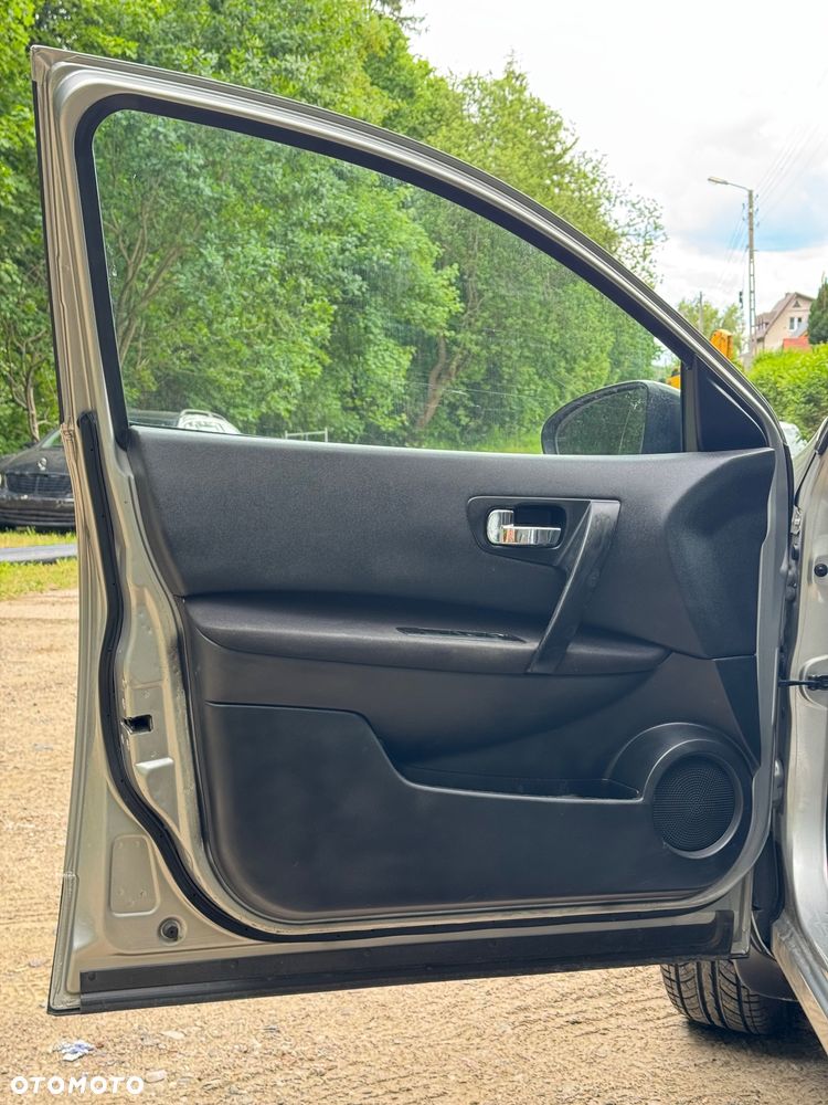 Nissan Qashqai - 11