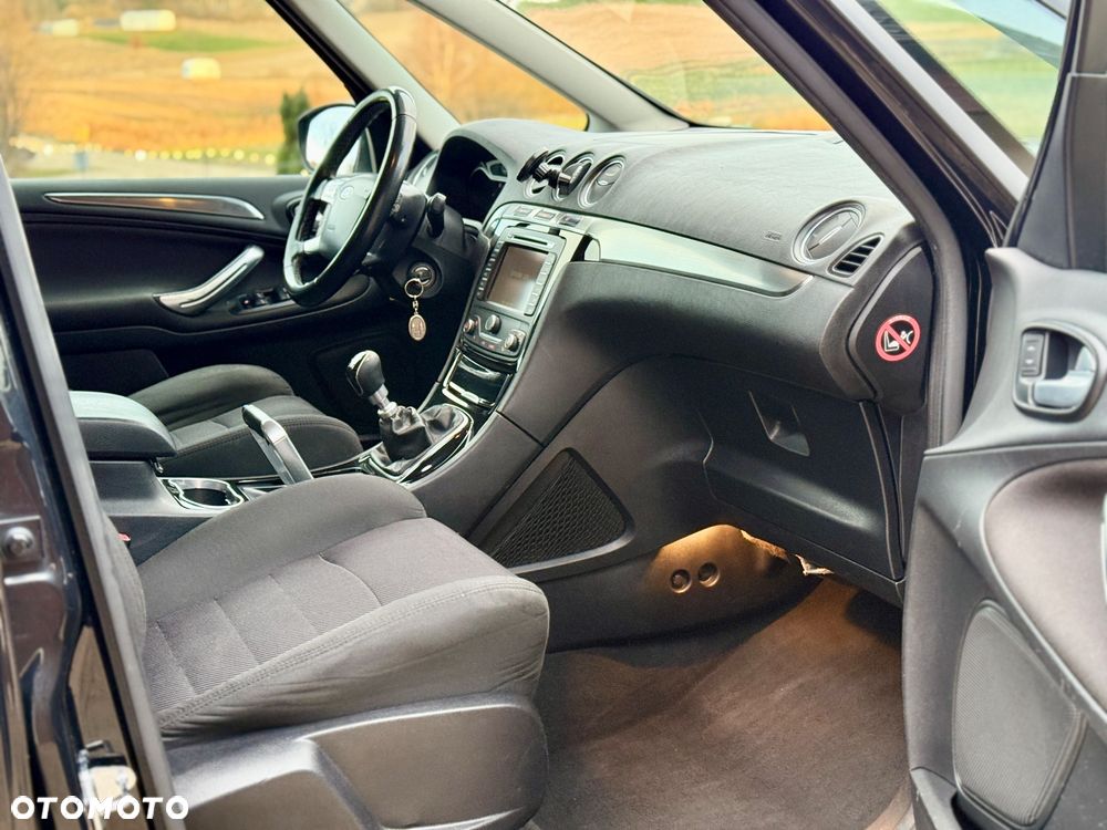 Ford Galaxy 2.0 TDCi Titanium - 12