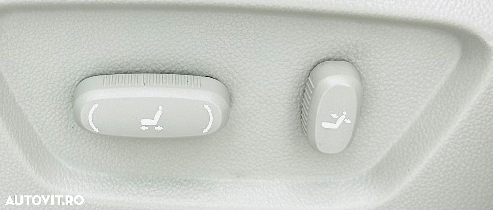 Opel Antara 2.2 CDTI Design Edition - 11