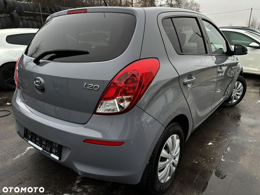 Hyundai i20 1.2 Fifa World Cup Edition - 4