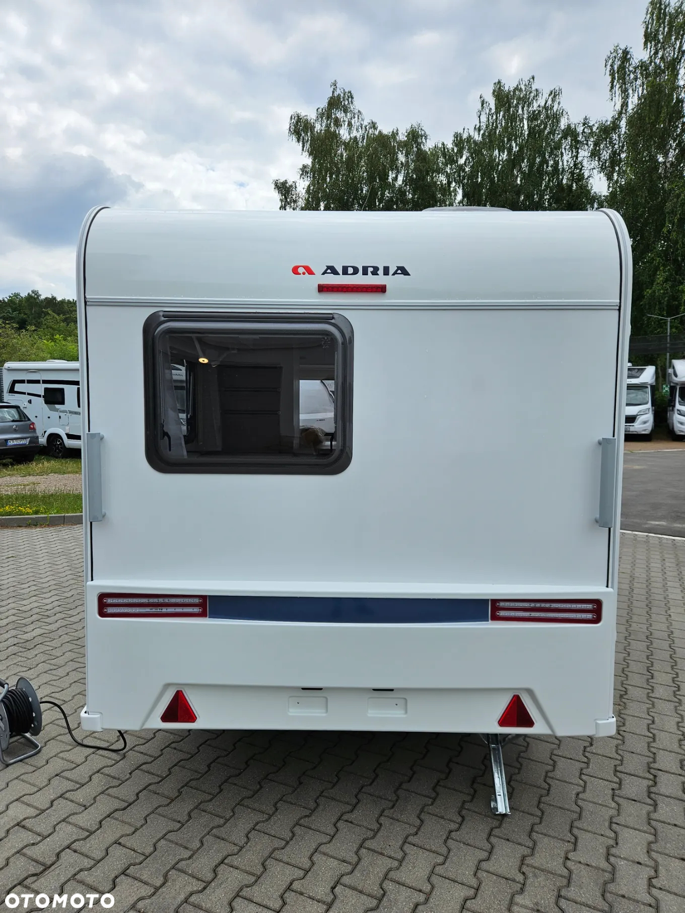 Adria Aviva 400 PS - 4