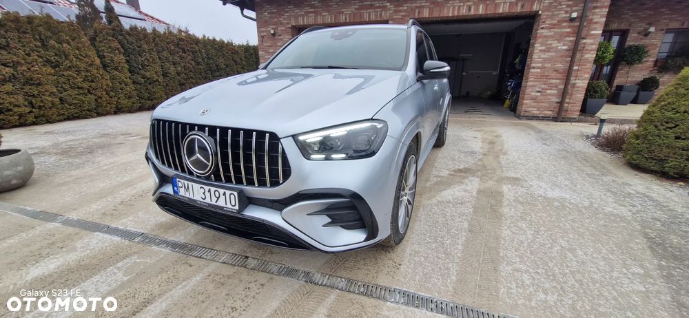 Mercedes-Benz GLE - 1