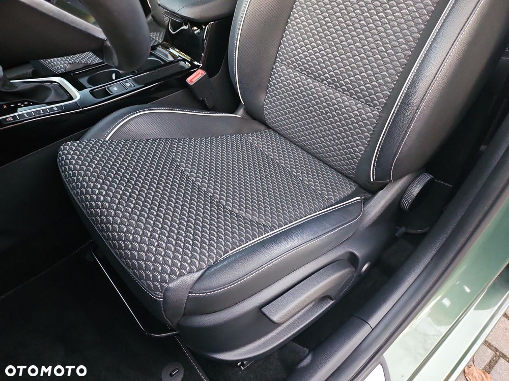 Kia Ceed 1.6 GDI PHEV Business Line DCT - 12