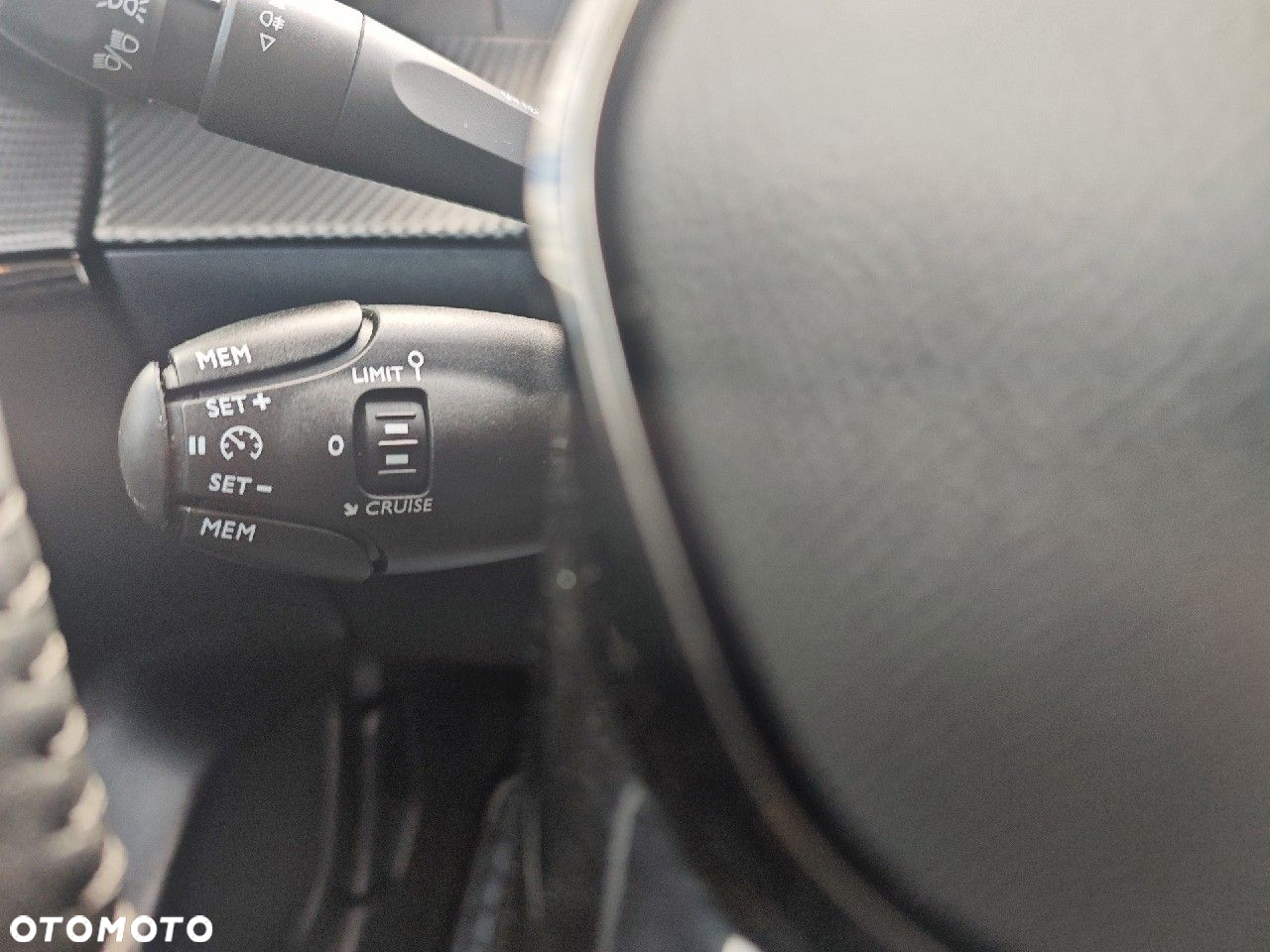 Peugeot 208 1.2 PureTech Allure Pack S&S - 21
