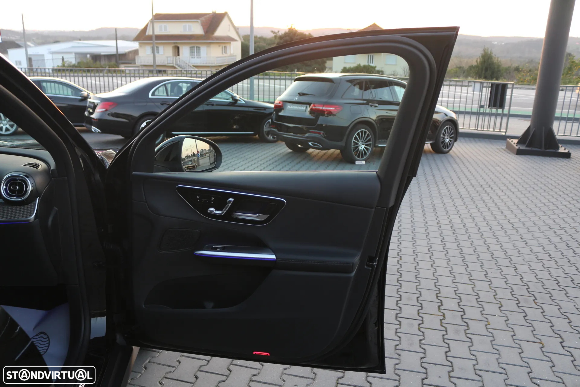 Mercedes-Benz GLC 300 de 4Matic - 38