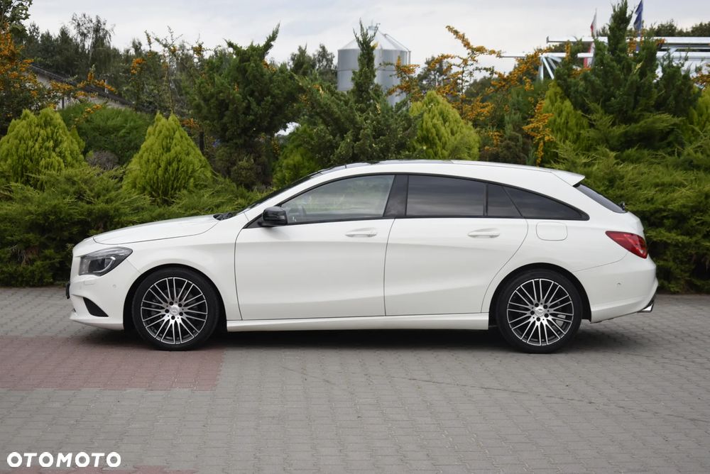 Mercedes-Benz CLA 250 7G-DCT - 11
