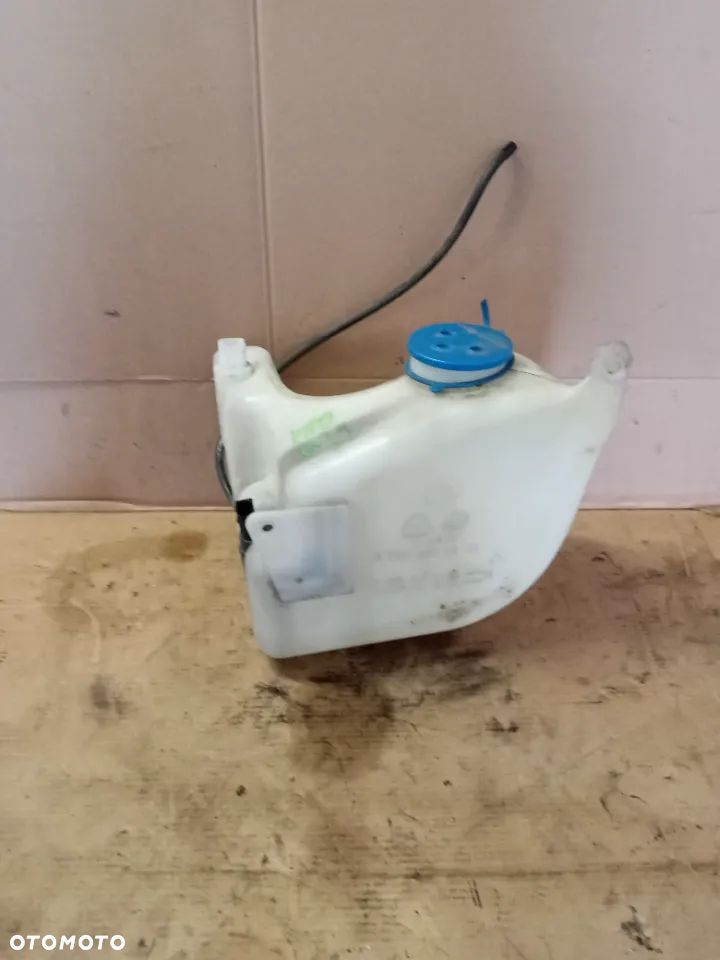 Zbiorniczek spryskiwaczy pompka XENON Mercedes Vito 639 A6398690020 - 1