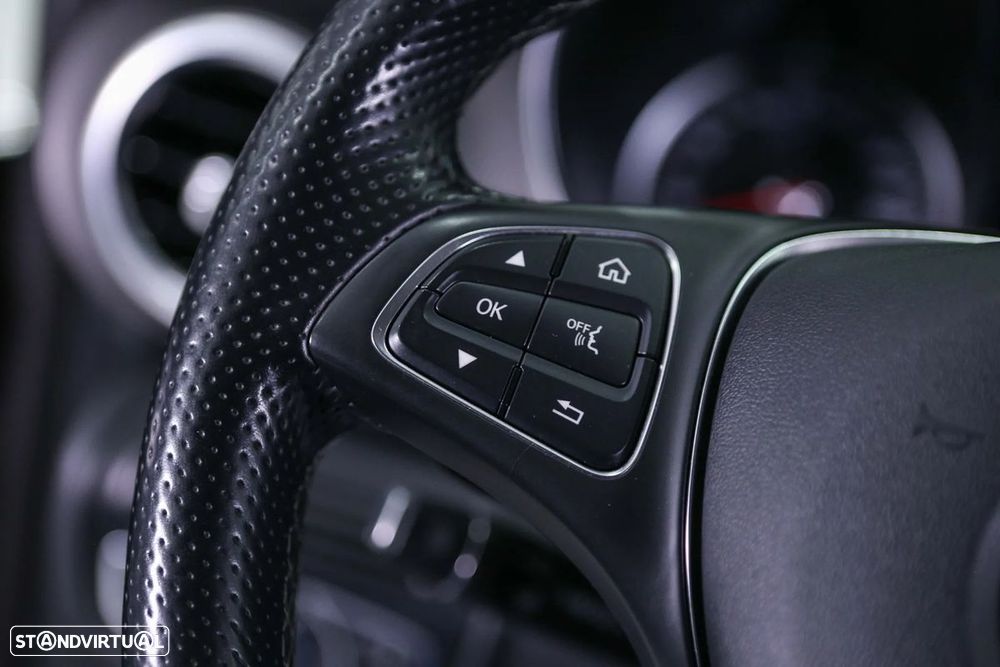 Mercedes-Benz V 220 d Exclusive Aut. - 24