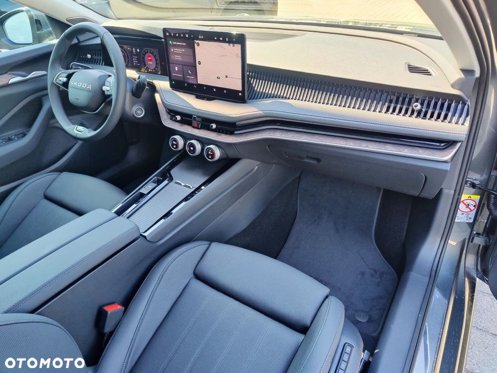 Skoda Superb 2.0 TDI SCR 4x4 L&K DSG - 27