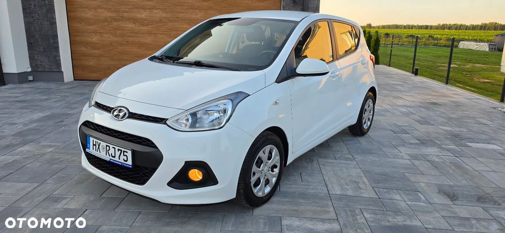 Hyundai i10 1.1 FIFA WM Edition - 4