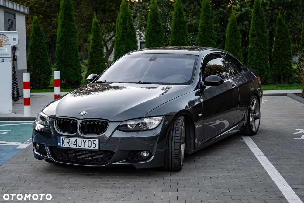 BMW Seria 3 330d - 3