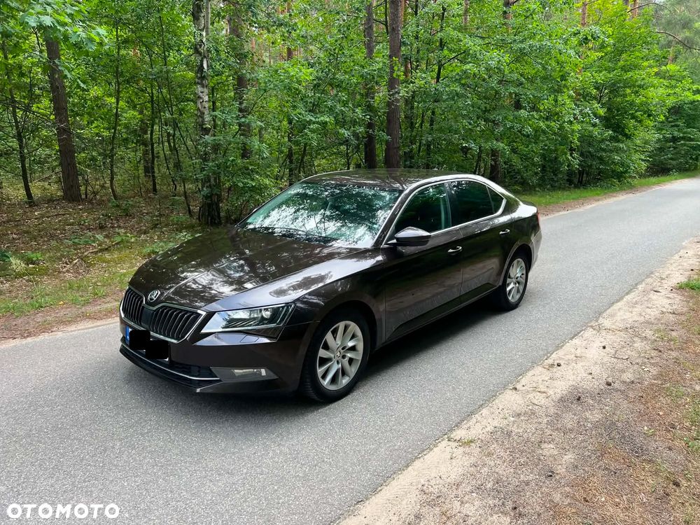 Skoda Superb 2.0 TDI Style DSG - 1