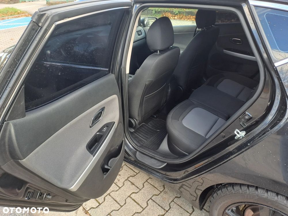 Kia Ceed Cee'd 1.6 GDI L DCT - 5