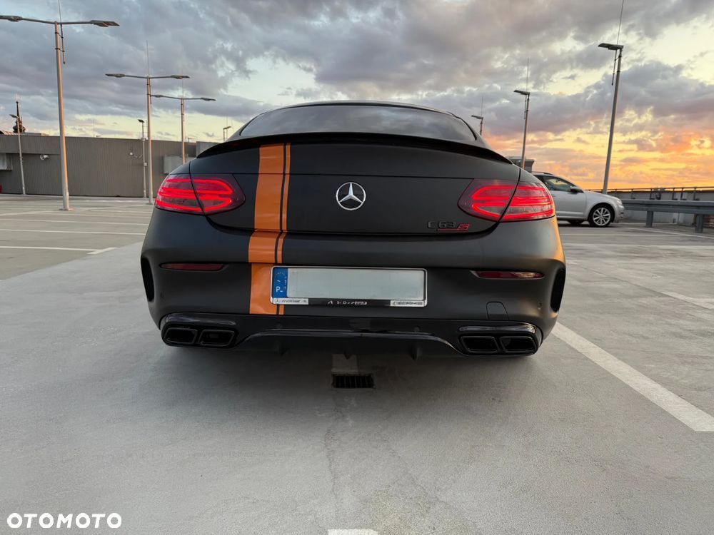 Mercedes-Benz Klasa C AMG 63 - 12