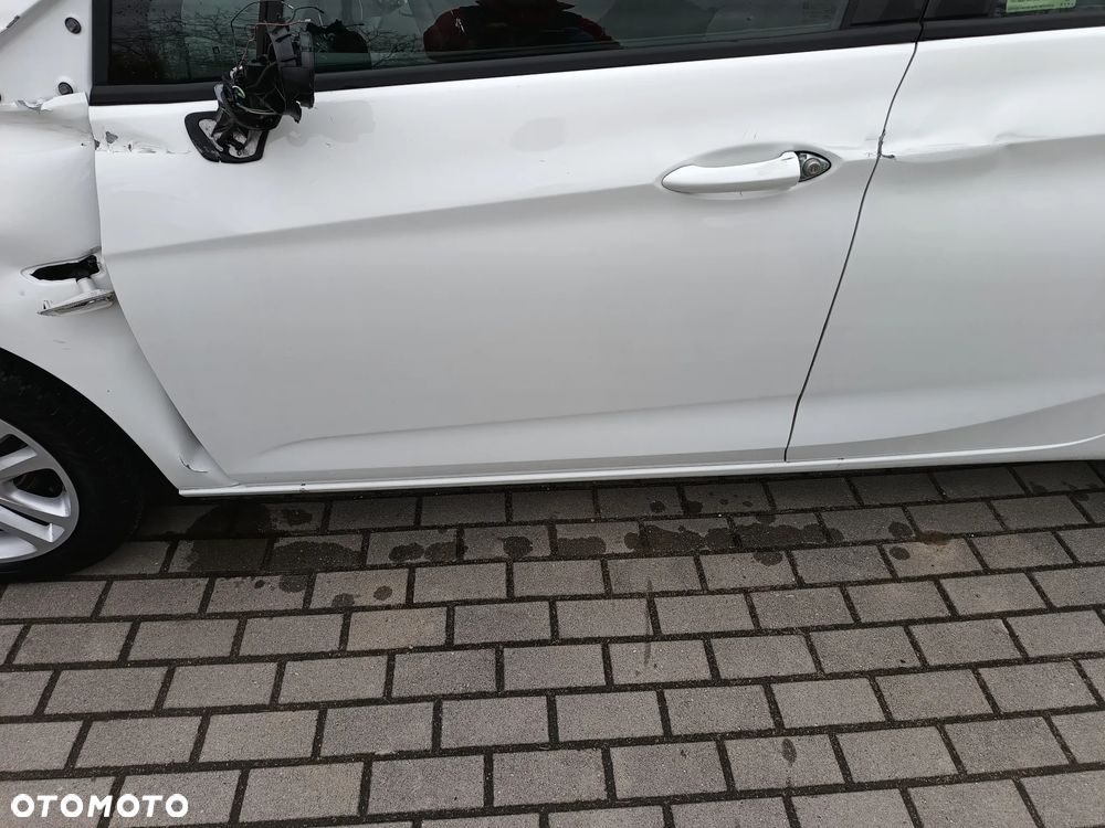 Opel Astra 1.5 D Start/Stop Business Edition - 24