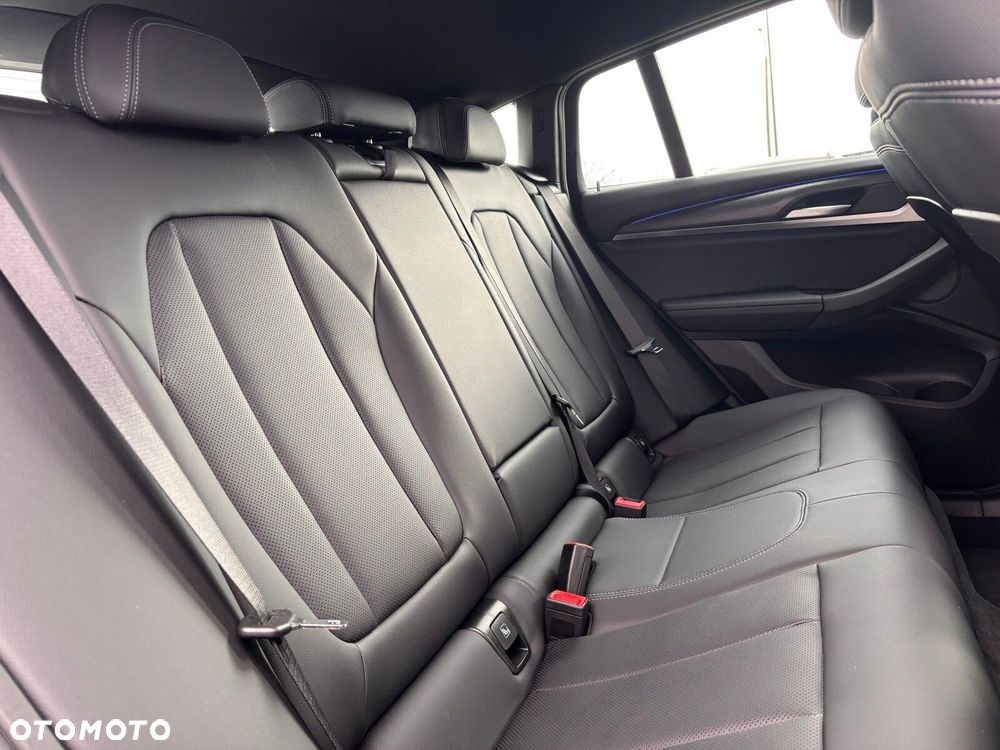 BMW X4 xDrive20d mHEV M Sport sport - 13