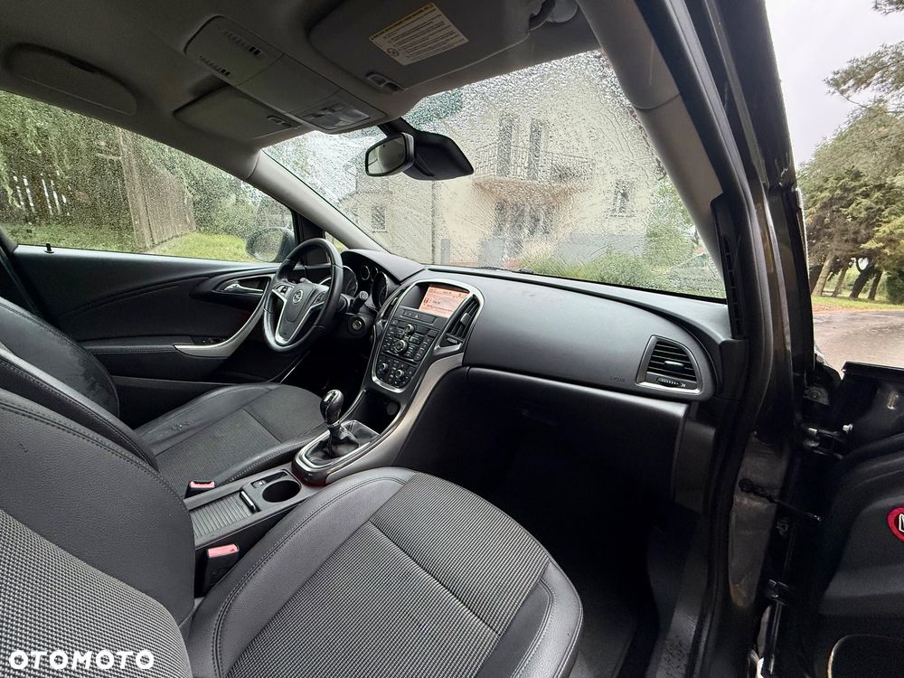 Opel Astra 1.7 CDTI Cosmo - 37