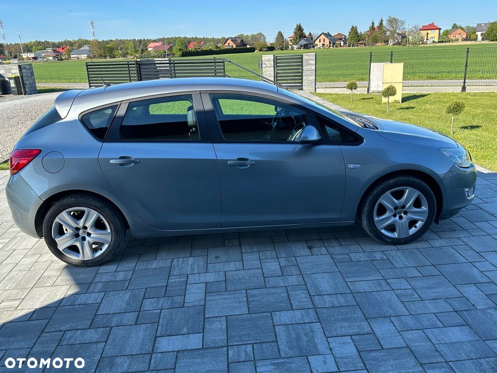Opel Astra 1.4 Enjoy - 8