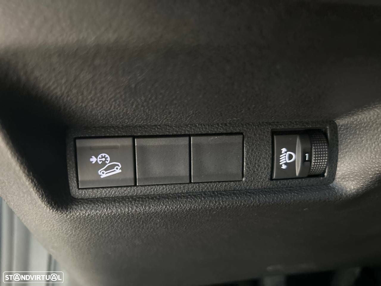 Jeep Avenger 1.2 GSE T3 Altitude - 25