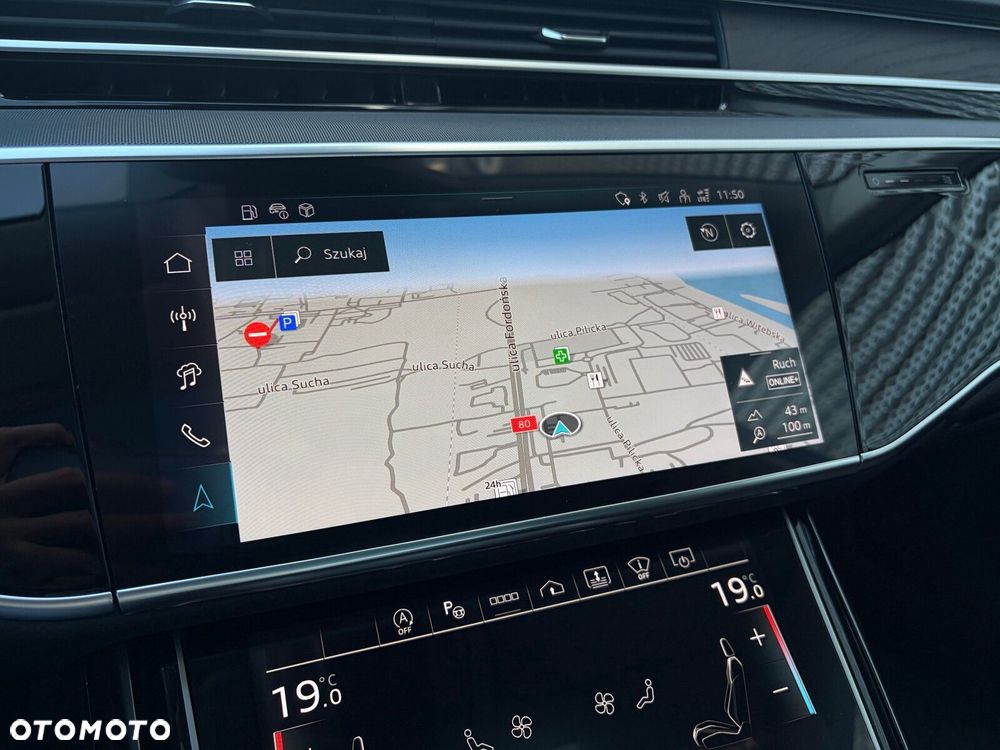 Audi A8 - 34