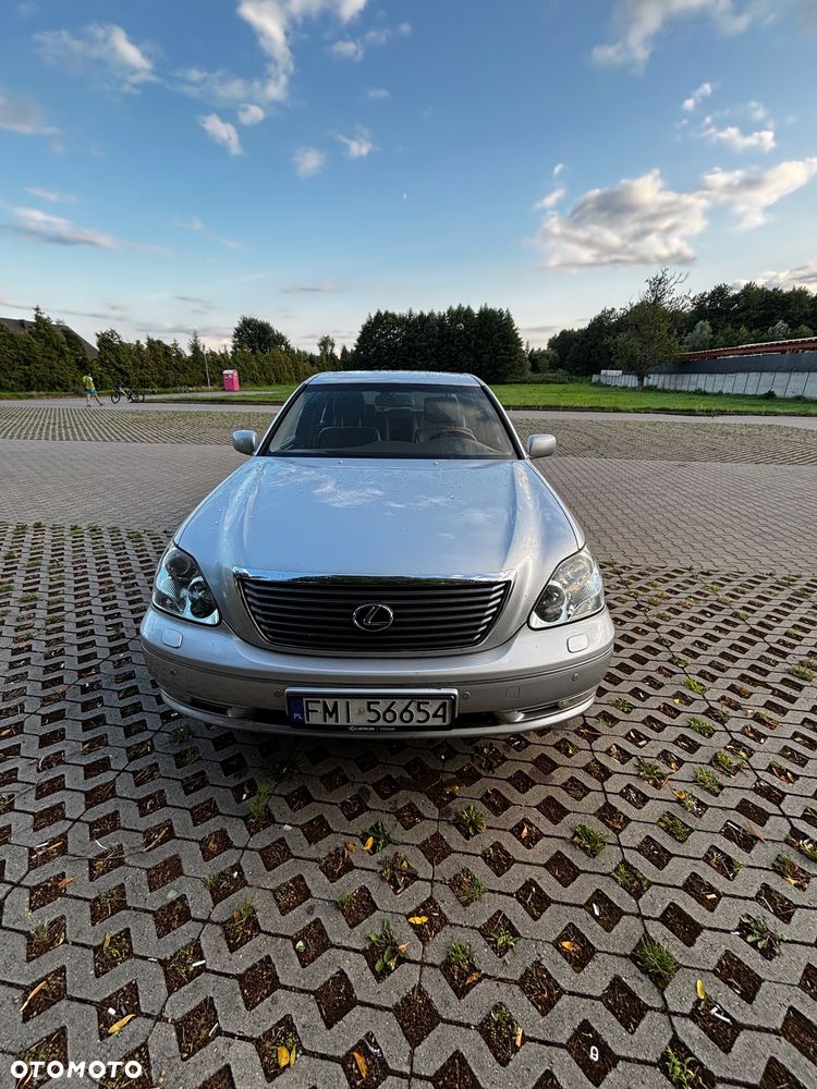 Lexus LS Comfort - 7