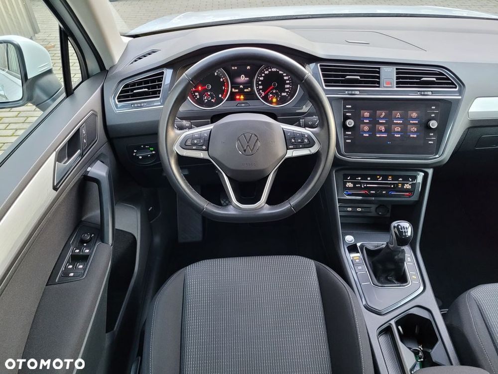Volkswagen Tiguan 1.5 TSI EVO Trendline - 10