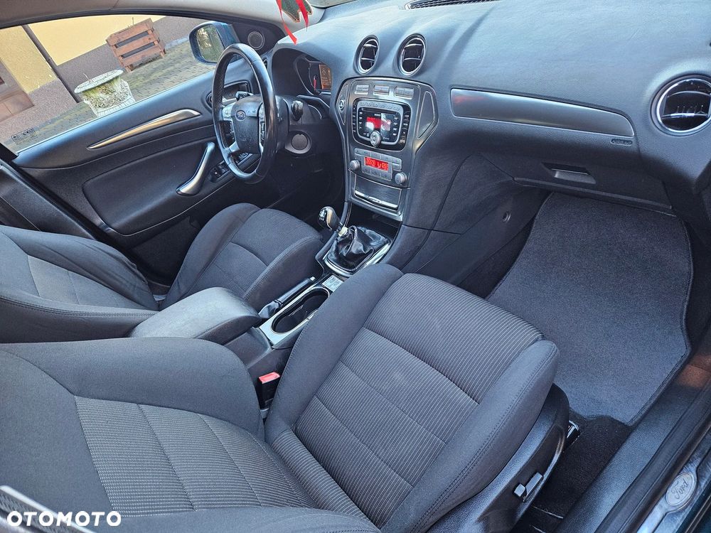 Ford Mondeo 2.0 TDCi Titanium S - 13