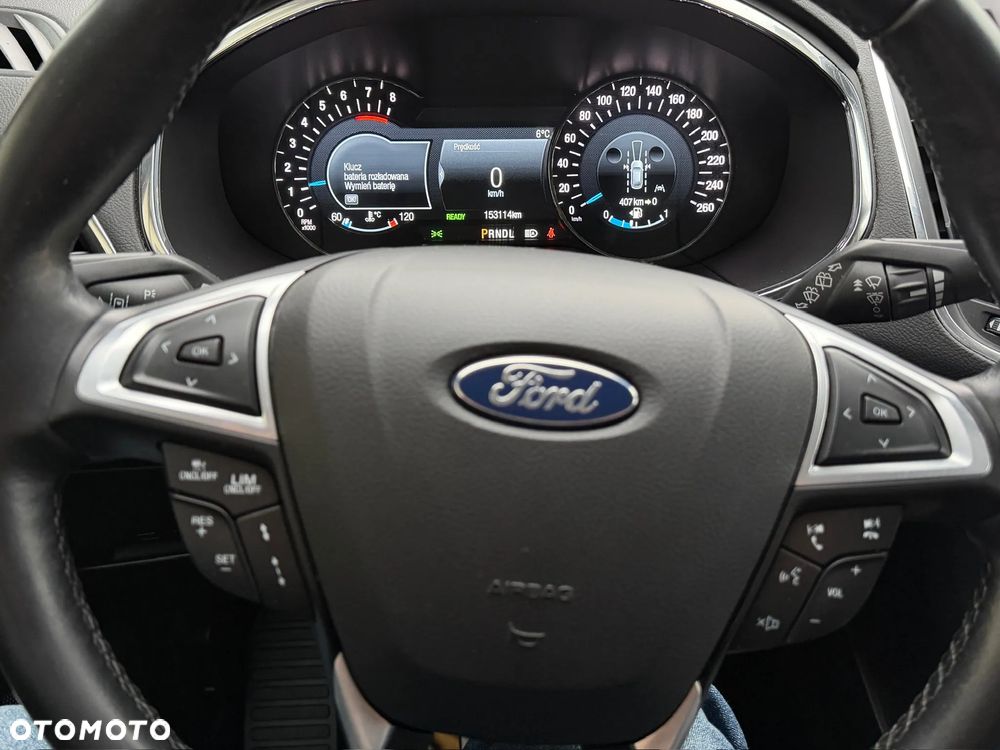 Ford S-Max 2.5 Duratec FHEV TITANIUM - 37