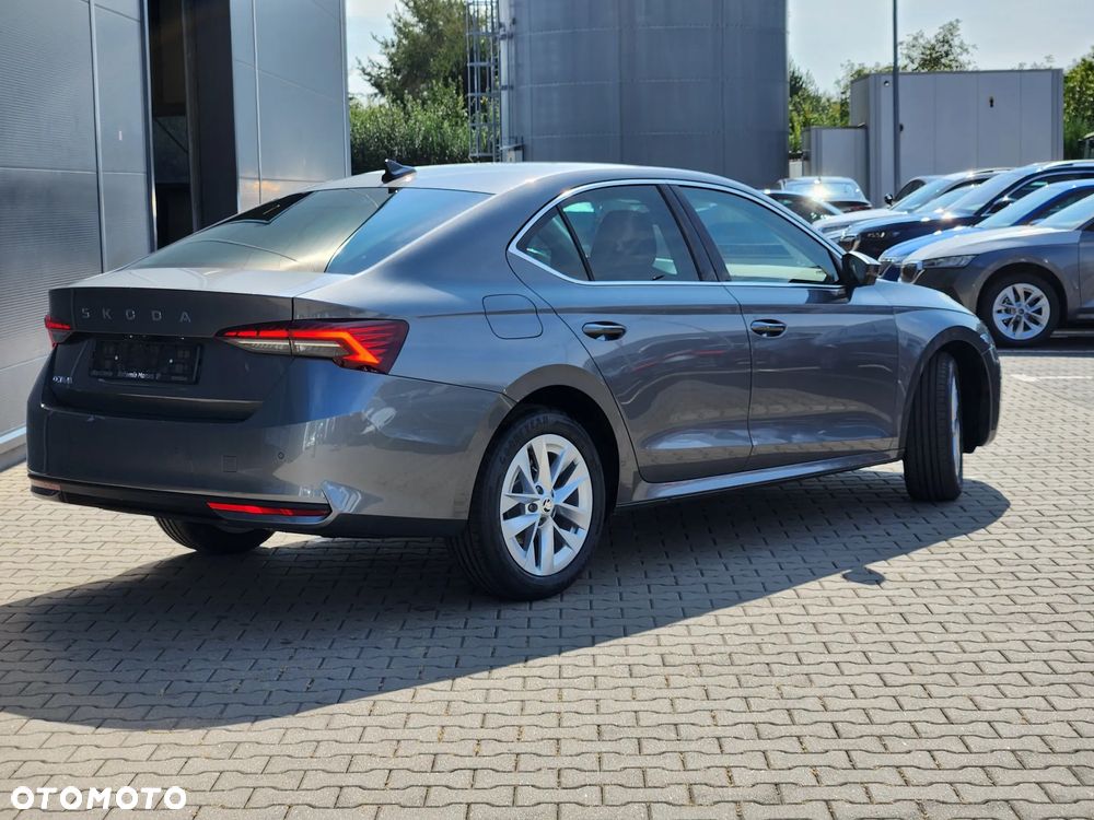 Skoda Octavia 1.5 TSI mHEV Drive Selection DSG - 5
