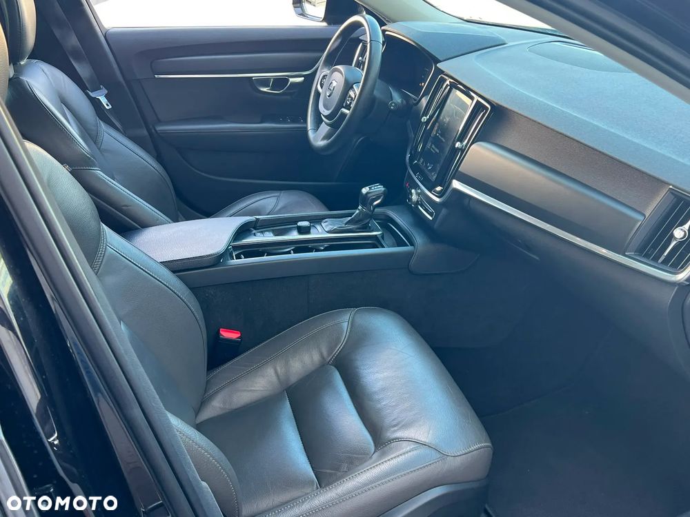 Volvo V90 - 18