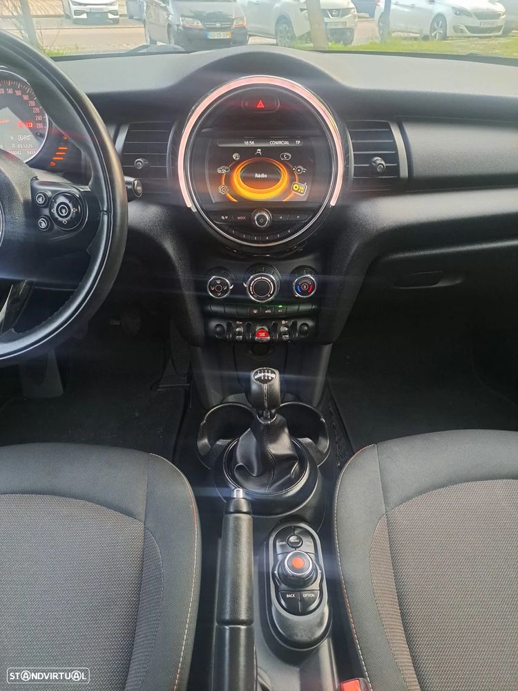 MINI 5 Portas One D - 16