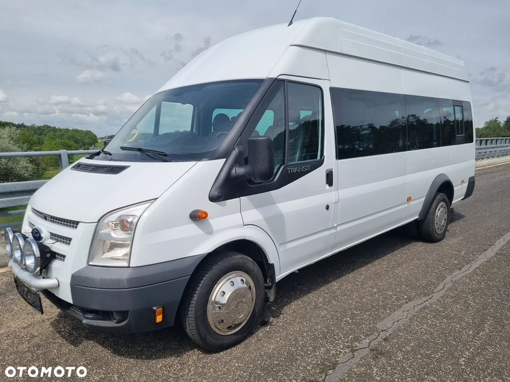Ford Transit - 1